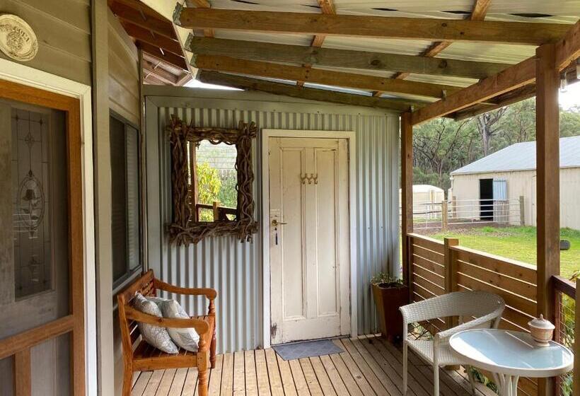 בית מלון כפרי Ionaforest Yurt