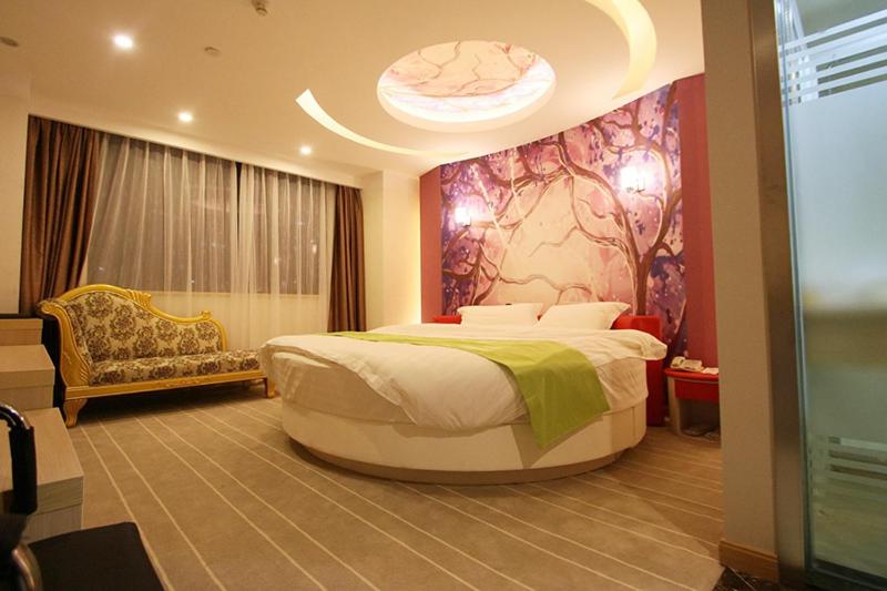 בית מלון כפרי Junyi  Hongqiao Railway Station Exhibition Center