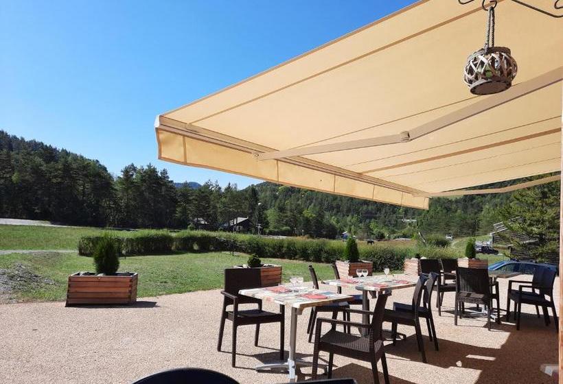 ホテル L Inattendu