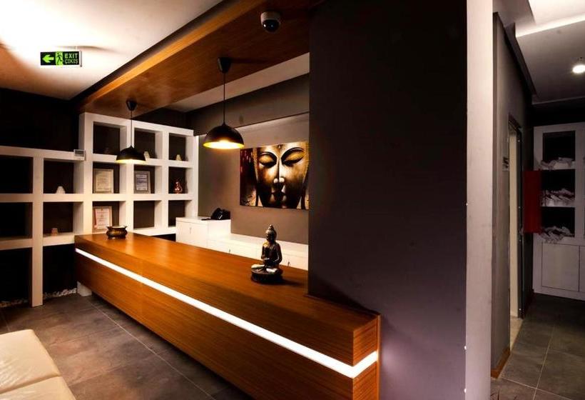 Majura Hotel Business