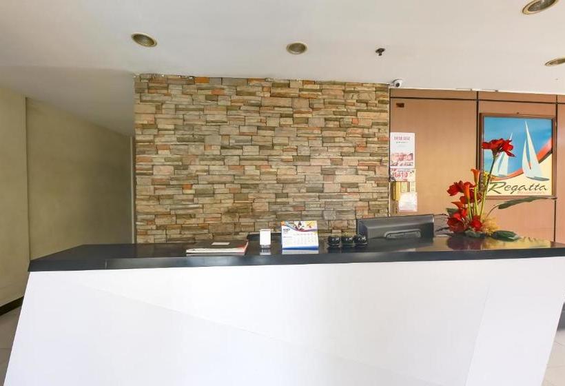 בית מלון כפרי Oyo 794 Regatta Residences