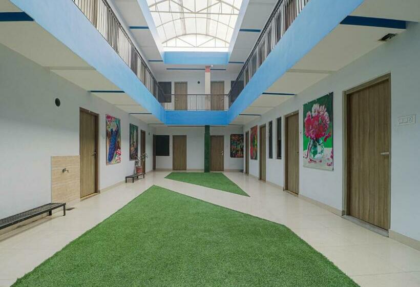 호텔 Oyo 80792 York