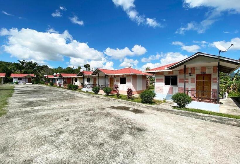 فندق Oyo 90284 Kampung Stay Kilimu