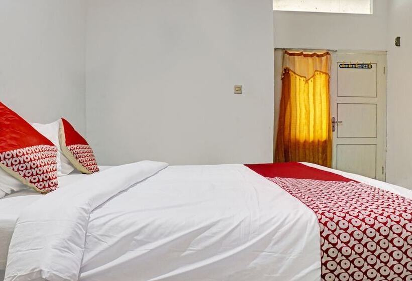 فندق Oyo 90483 Homestay Permata