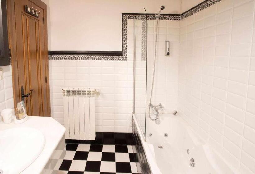 فندق Palacio La Cajiga