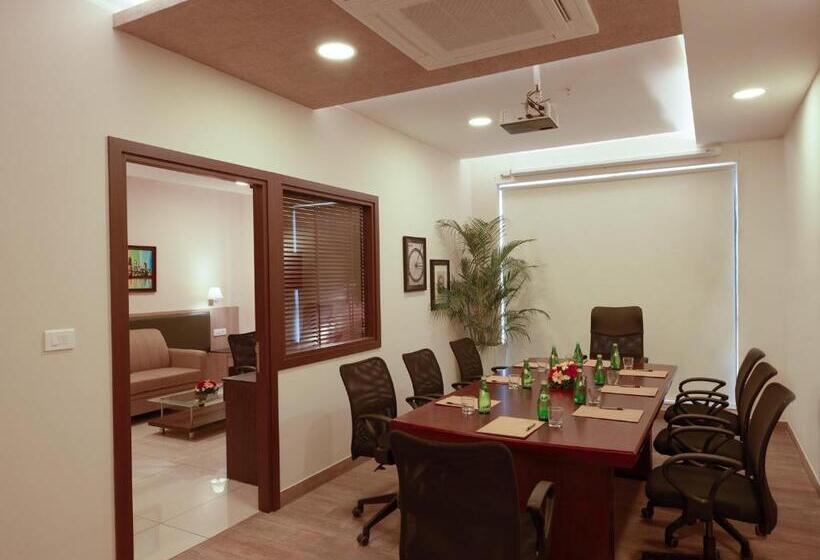 酒店 Sfs Homebridge @ Techno Park