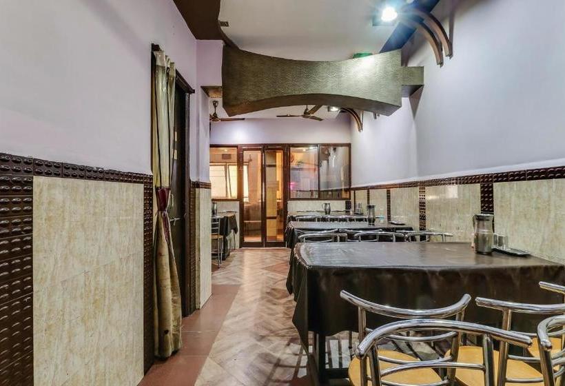 בית מלון כפרי Vaccinated Staff Spot On 46032  Laxmi Narayan