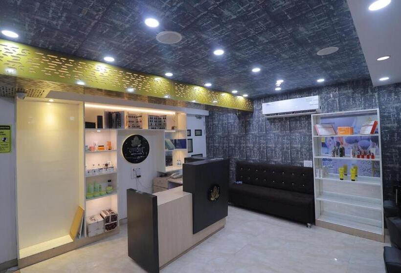 The Grand Arc Hotel & Convention Centre