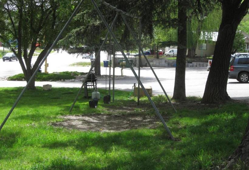 فندق على الطريق Wapiti Lodge