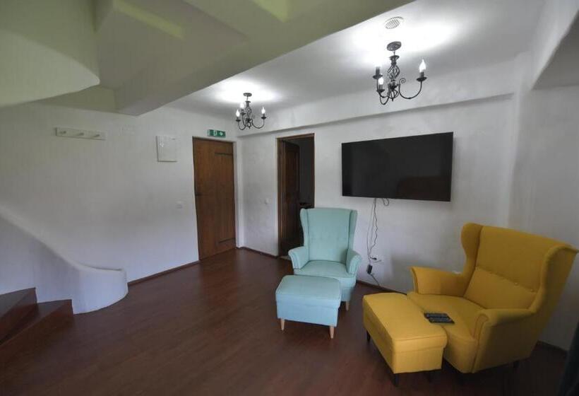 بنسيون Crama Apogeum   Adult Only