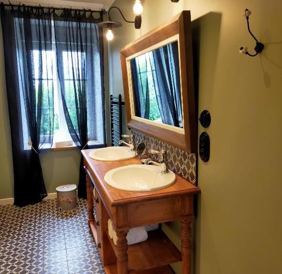 פנסיון La Belle Epoque