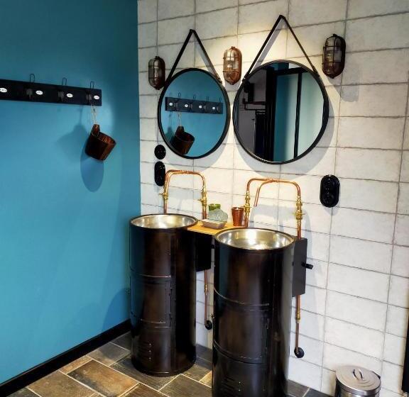 פנסיון La Belle Epoque