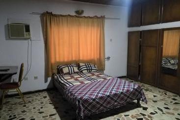پانسیون Room In House   The Village Apartments, Gbagada O9o98o58ooo