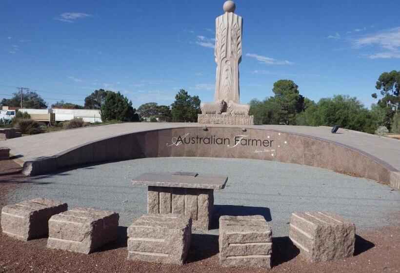 Wudinna Gawler Ranges Motel And Caravan Park