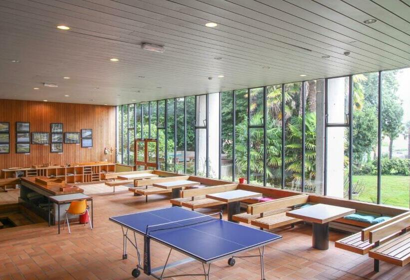 فندق صغير Auberge De Jeunesse Du Moulin Blanc