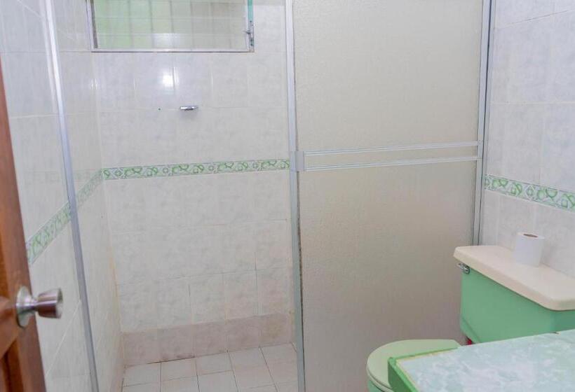 فندق صغير Hostal Familiar Argeñal