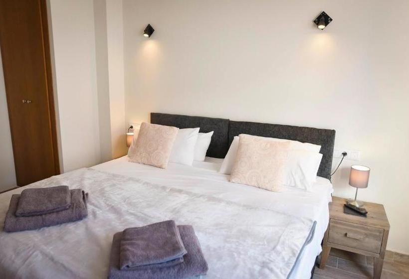 ベッドアンドブレックファースト Blanca Boutique Bnb