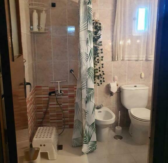 تختخواب و صبحانه Casa Dora Duero