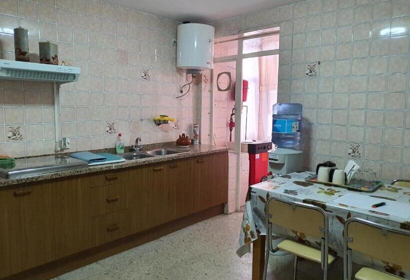 تختخواب و صبحانه Casa Dora Duero