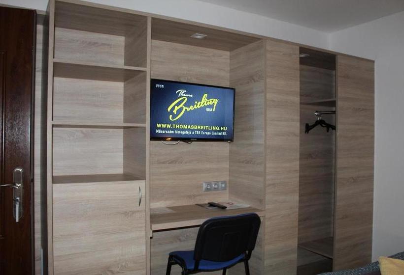 مبيت وإفطار Czermann Holiday Inn