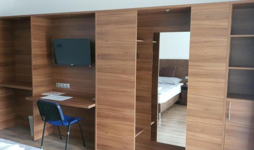 ベッドアンドブレックファースト Czermann Holiday Inn