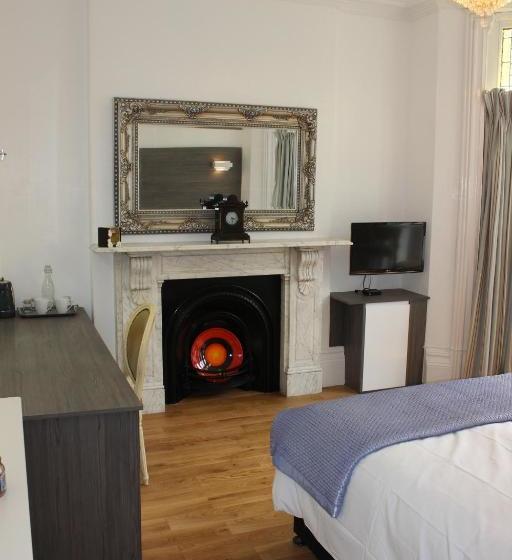 צימר Grosvenor House   Onsite Free Parking