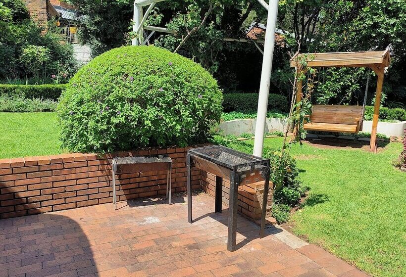 住宿加早餐  Libra Lodge