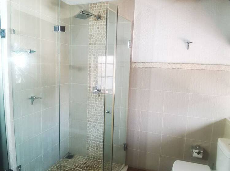 住宿加早餐  Libra Lodge