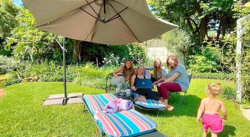 住宿加早餐  Libra Lodge