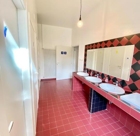 Bribano Hostel & Bike Sharing Workers And Tourists Hospitality