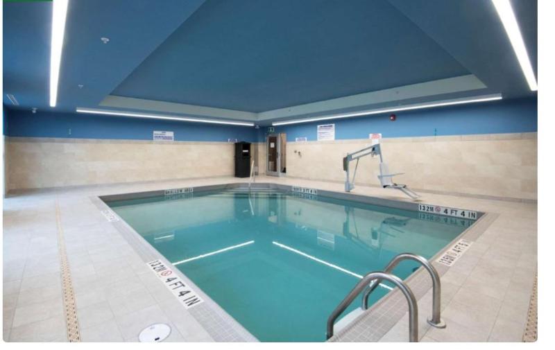 فندق Comfort Inn & Suites