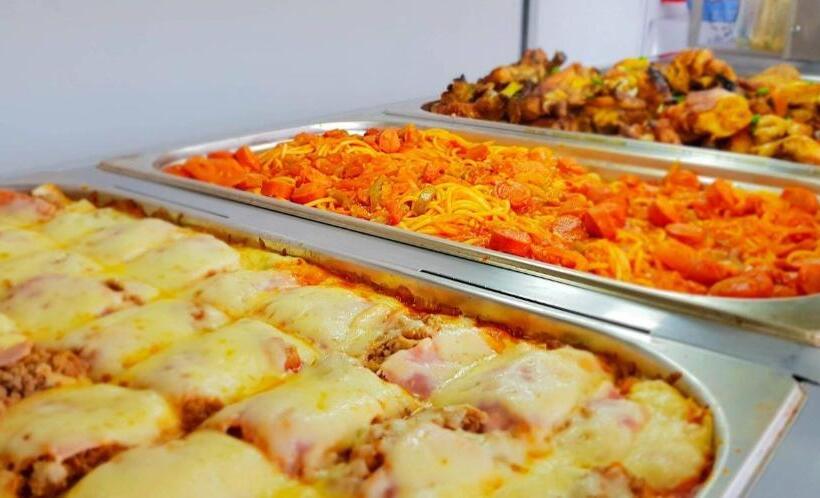 Отель Dos Devotos