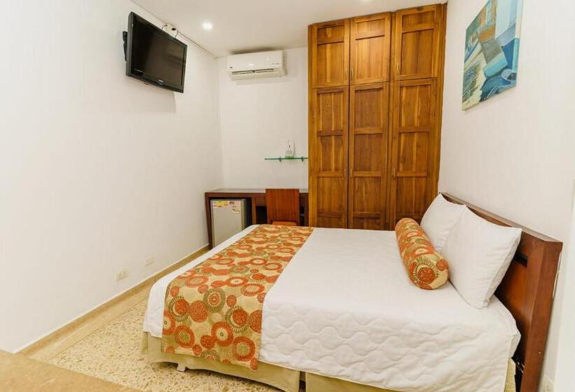 酒店 Oscar Tradición