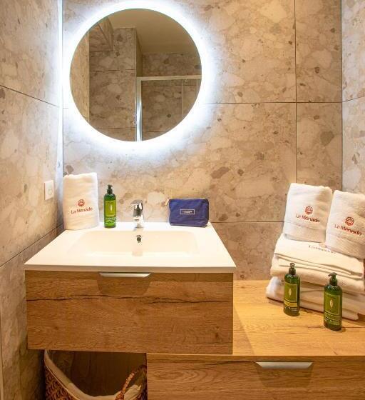 Отель Hôtel La Ménado