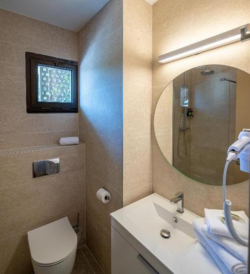 Отель Hôtel La Ménado