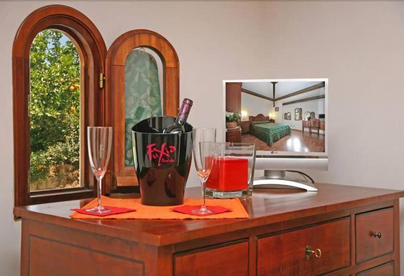 호텔 La Magnolia Sorrento City Centre