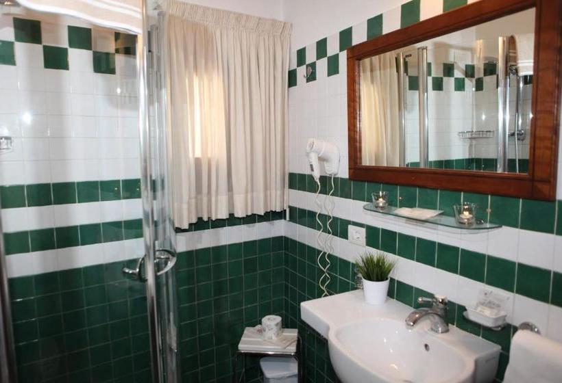 호텔 La Magnolia Sorrento City Centre