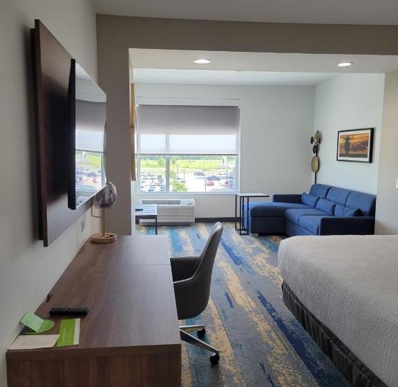 Отель La Quinta Inn & Suites By Wyndham Terrell