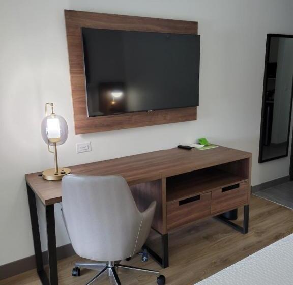 Отель La Quinta Inn & Suites By Wyndham Terrell