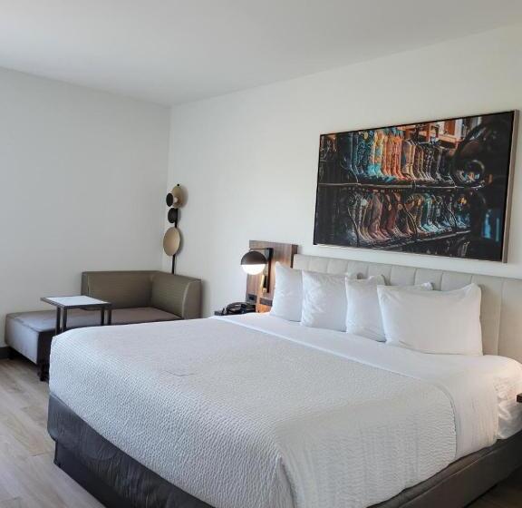 Отель La Quinta Inn & Suites By Wyndham Terrell