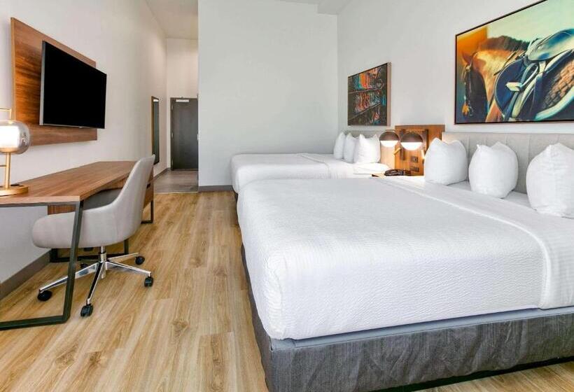 Отель La Quinta Inn & Suites By Wyndham Terrell