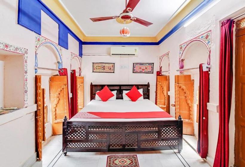 בית מלון כפרי Oyo 46472 Jodhpur Heritage Haveli
