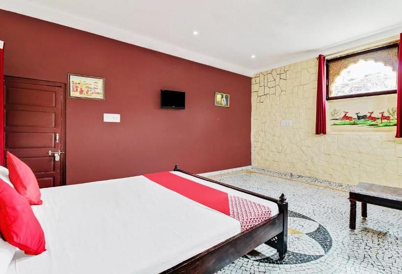 בית מלון כפרי Oyo 46472 Jodhpur Heritage Haveli