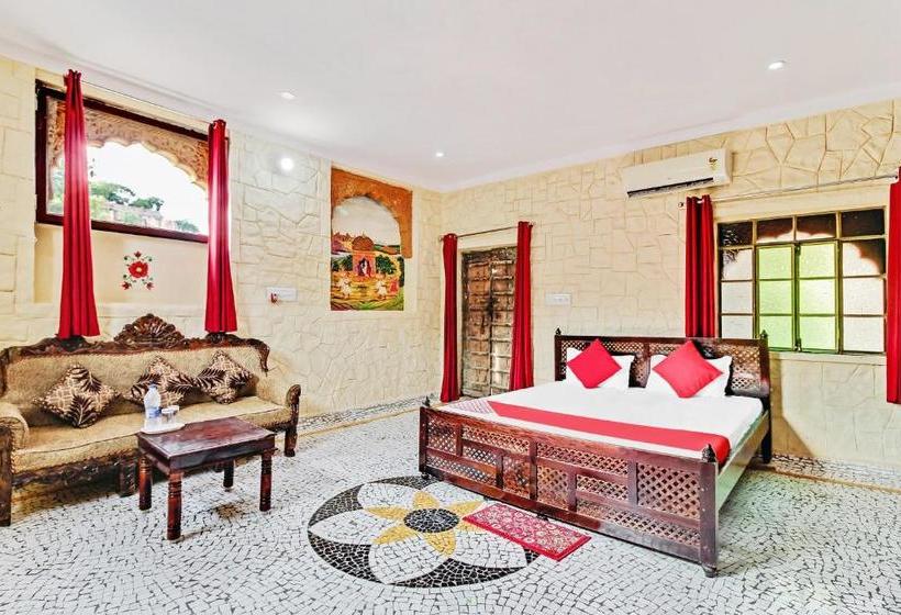 בית מלון כפרי Oyo 46472 Jodhpur Heritage Haveli