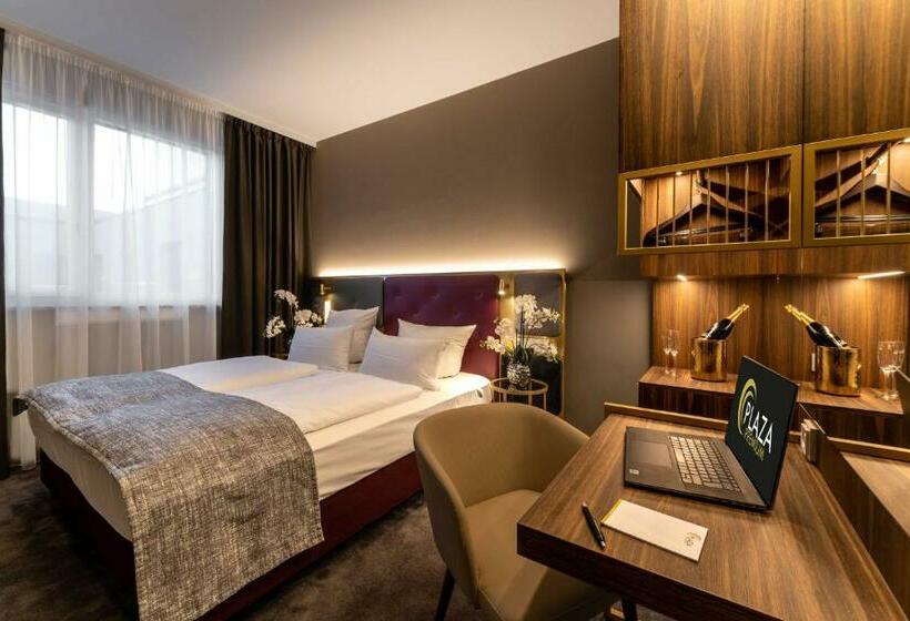 هتل Plaza Premium Munchen