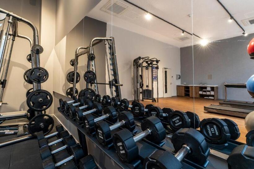 هتل Plaza Premium Munchen