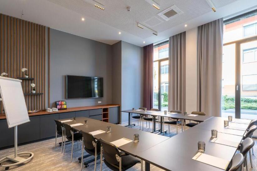 هتل Plaza Premium Munchen