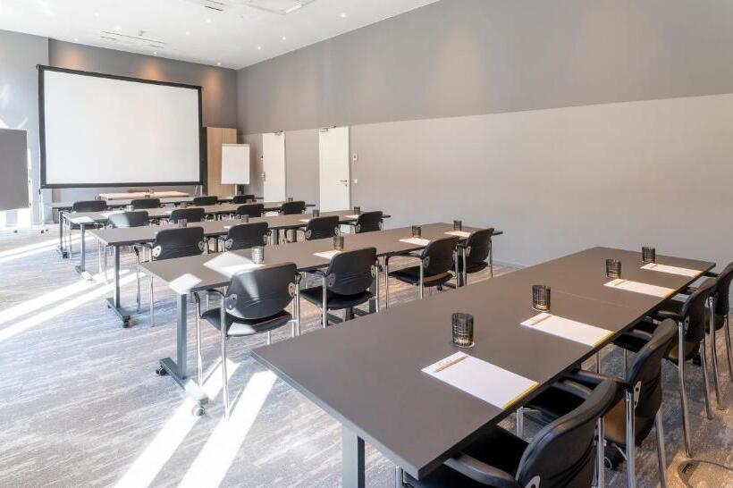 هتل Plaza Premium Munchen