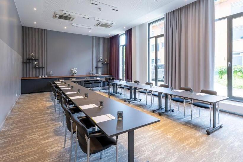 هتل Plaza Premium Munchen