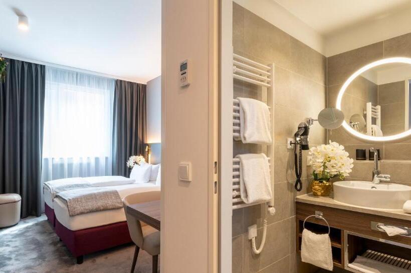 هتل Plaza Premium Munchen